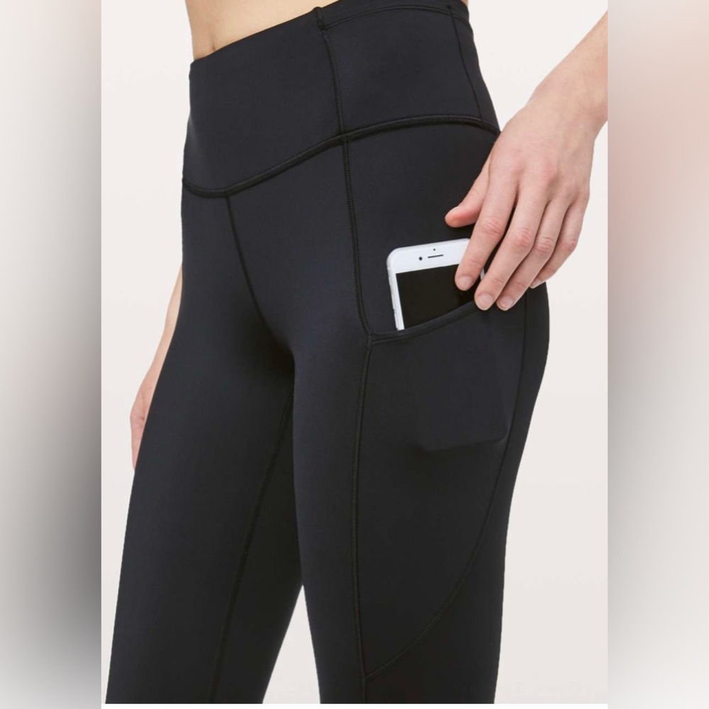 Lululemon Fast & Free Tight *Tall Non-Reflective 31"
Black